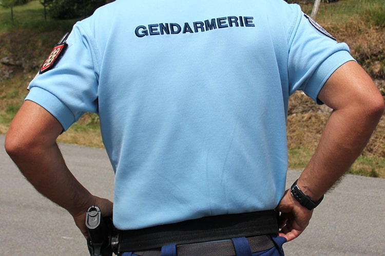 devenir officier de gendarmerie